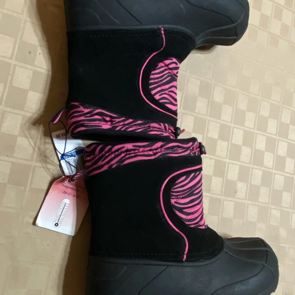 NWT Sporto Girls Snow Boots Pink Black Zebra‎ Bungee Cord Round Toe 9” Hi XL 6-7